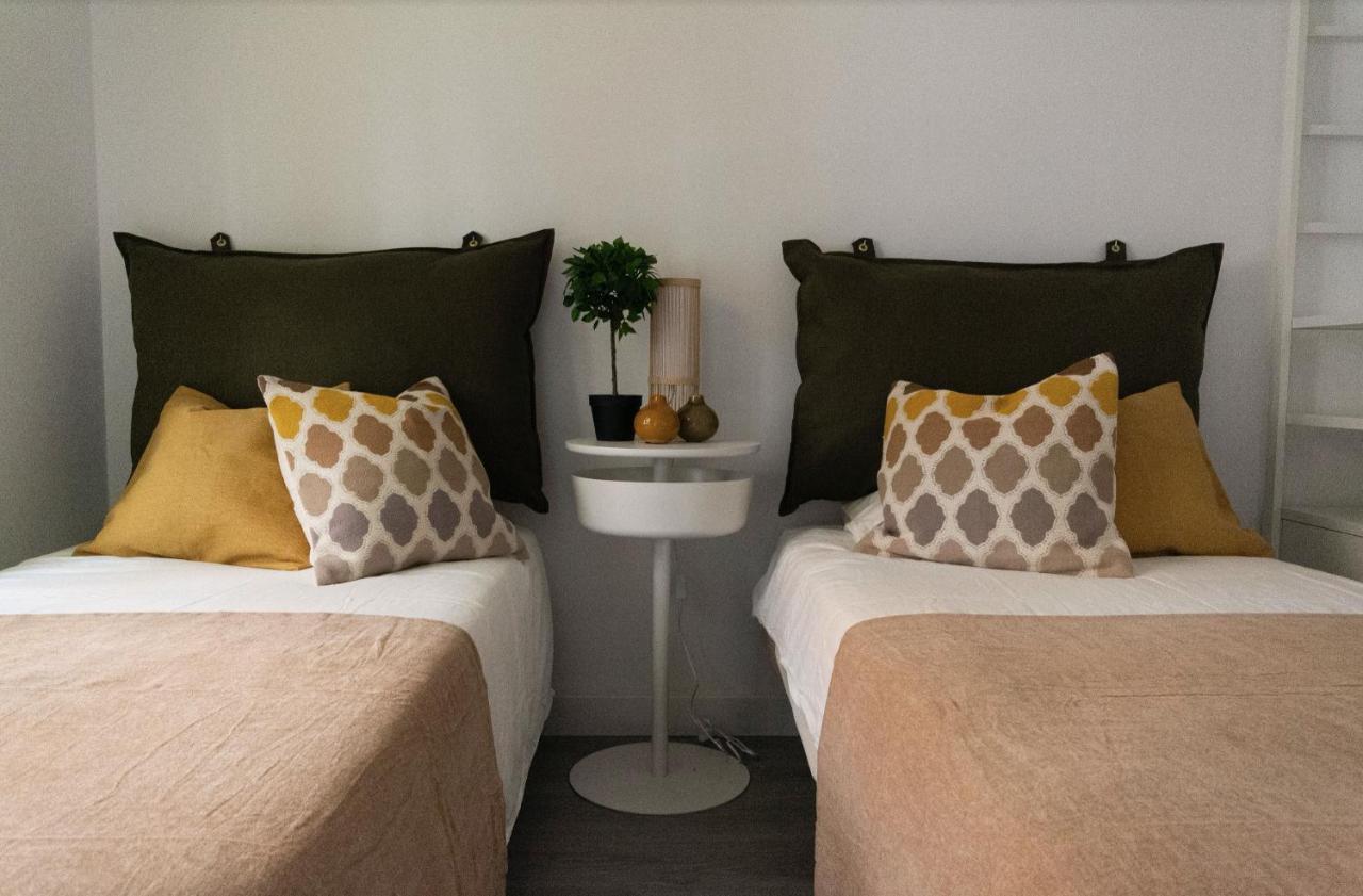 Center Nearby The +3bed +2bath +wifi Apartament