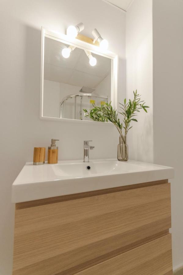 Appartement Center Nearby The +3bed +2bath +wifi *